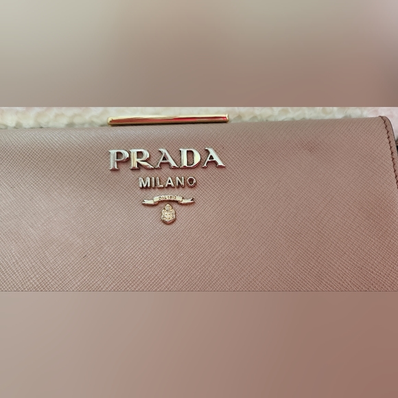 Prada Bag - Picture 15 of 15